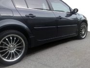 Renault Megane II 2004–2009 Zijskirts (SD, spuitklaar) foto 1