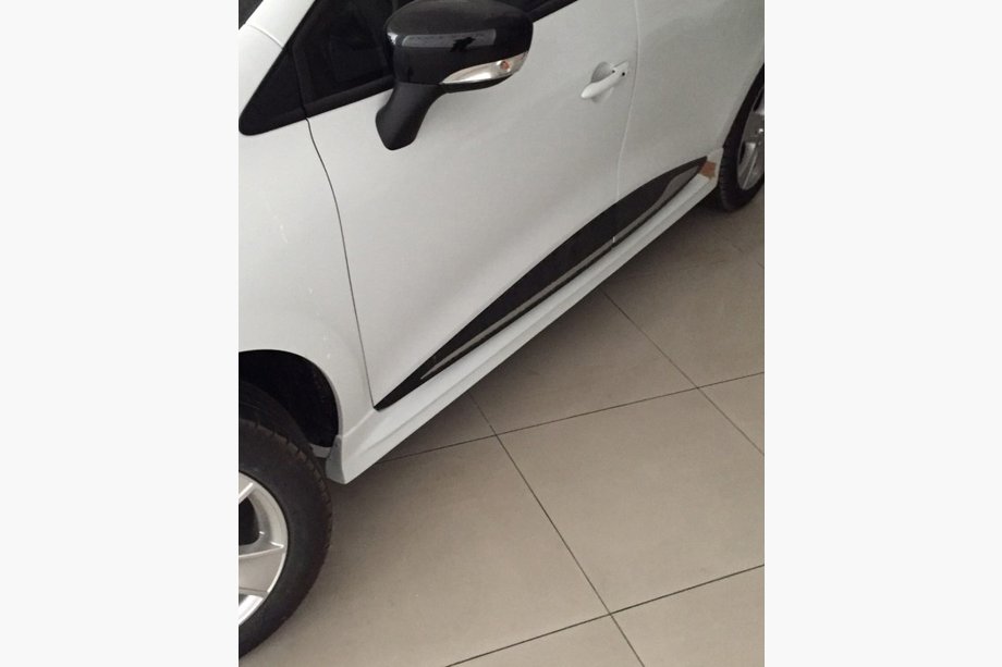 Renault Clio IV 2012–2019 Zijskirts (spuitklaar) Image