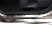 Skoda Octavia II A5 2010–2013 Nataniko instaplijsten (set van 8, RVS) Standaard - Lohmann-tape, 0,5 mm foto 1