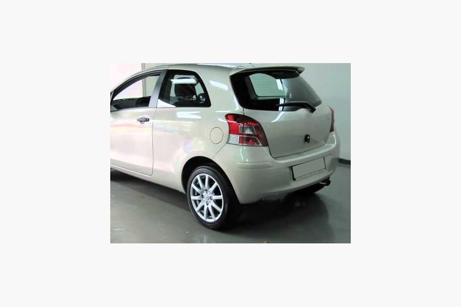 Toyota Yaris 2006–2011 Spoiler (spuitklaar) Image