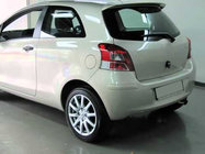 Toyota Yaris 2006–2011 Spoiler (spuitklaar) foto 1