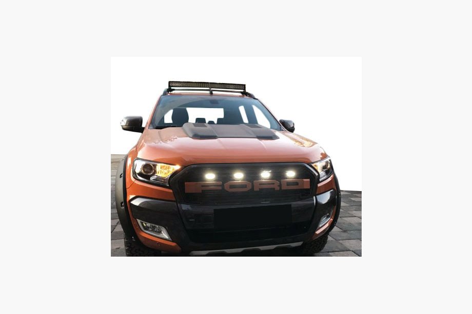 Ford Ranger 2011–2022 Voorgrille met LED V2 Zwart Image
