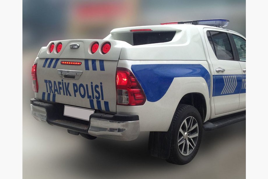 Toyota Hilux 2015– Hardtop GRAND BOX Image