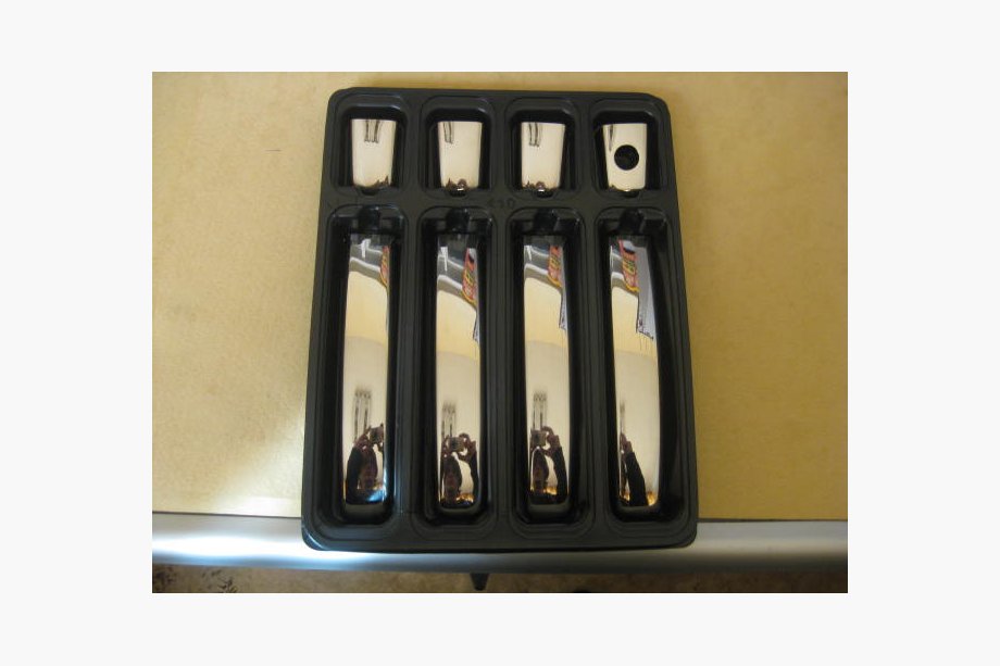 Lada Granta 2011– Deurgreep covers (set 4 stuks, RVS) Image