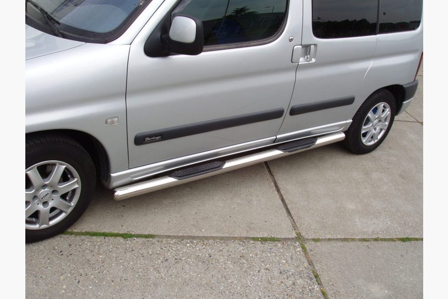 Citroen Berlingo 1996–2008 Sidebars (2 stuks, RVS) Ø70, met kunststof steunen Image