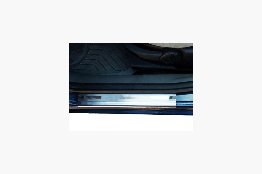 Ford Fiesta 2002–2008 RVS dorpellijsten (2 st.) Image