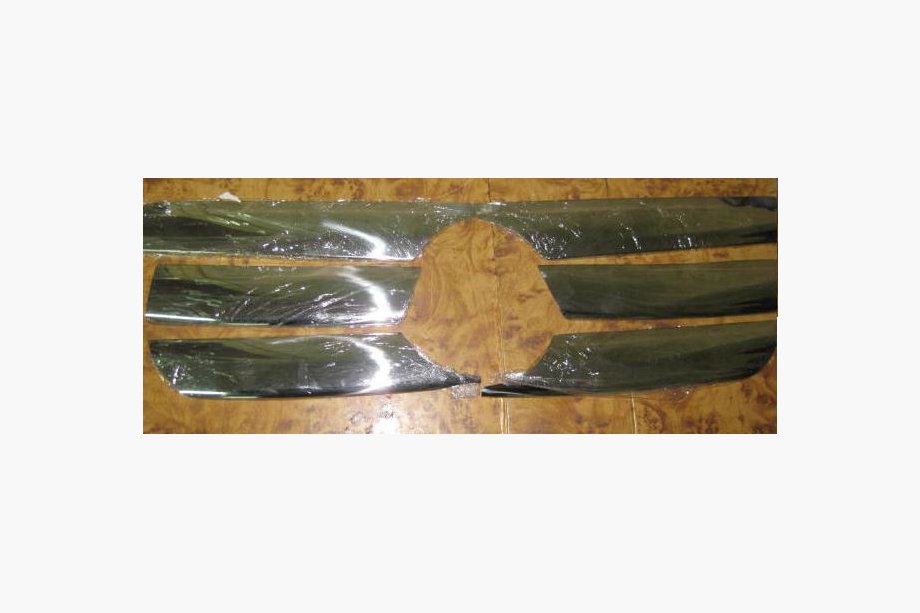 Mercedes ML W163 1997–2005 Brede grille sierlijsten (6-delige set, RVS) Foto 1