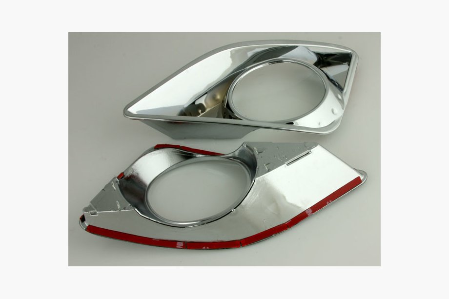 Toyota Corolla 2007–2013 Mistlampomlijstingen (set van 2, kunststof) Image