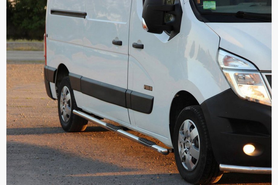 Opel Movano 2010–2021 Sidebars BB002 (2 stuks, RVS) Image