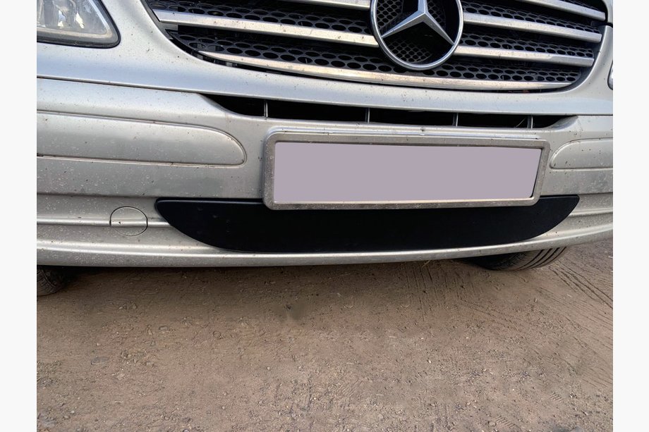 Mercedes Vito W639 2004–2014 Winterafdekking voor bumper (2004-2010) Image