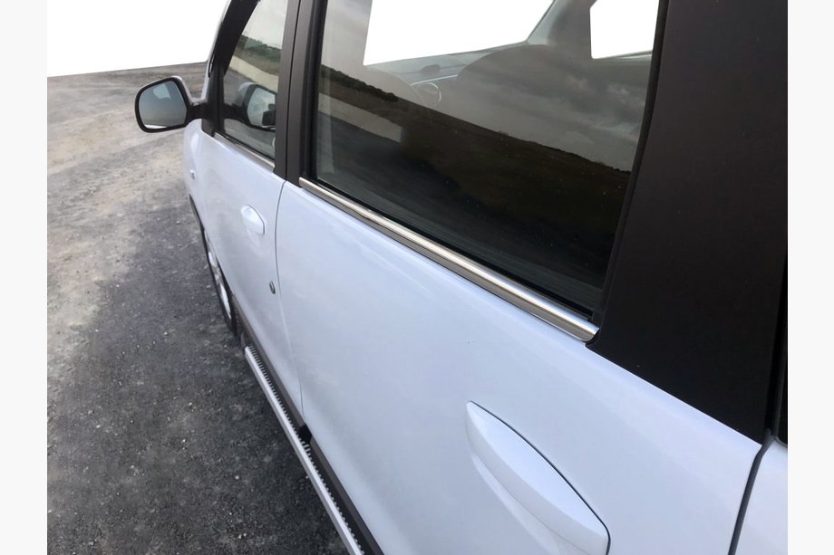 Dacia Lodgy 2012–2022 Raamomlijsting (4 stuks, RVS) Carmos - Turks staal Image