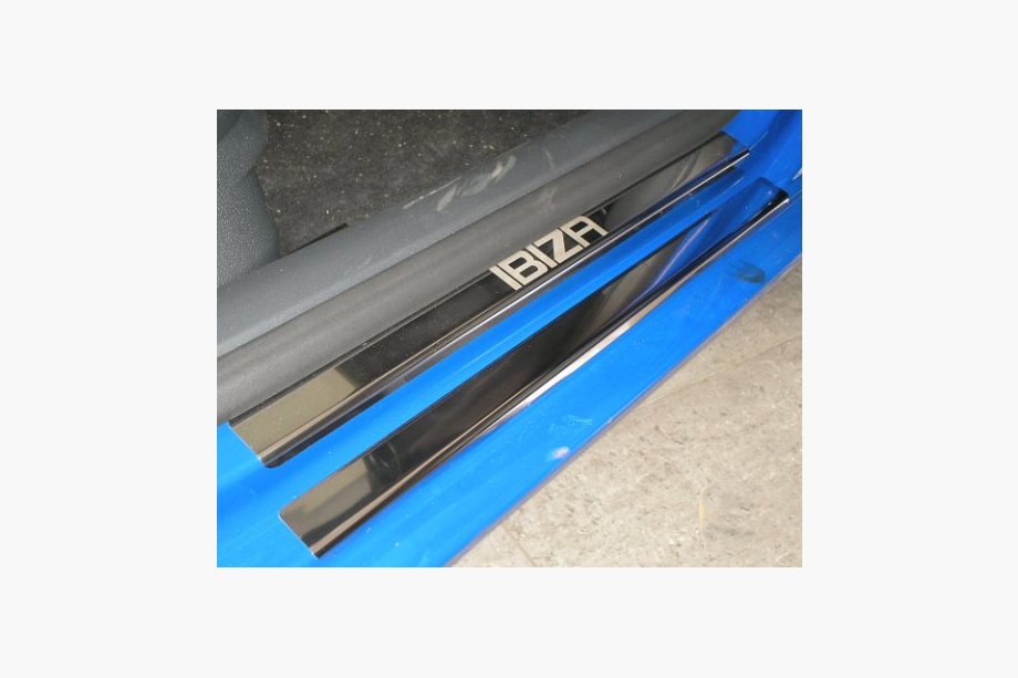 Seat Ibiza 2002–2009 Nataniko instaplijsten (8-delig, RVS) Image
