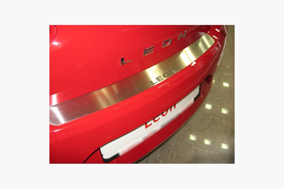 Seat Leon 2005–2012 Achterbumperbeschermer Natanika (RVS) Image