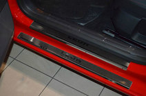 Seat Leon 2013–2020 Nataniko instaplijsten (8-delig, RVS) Premium - 3M tape, 0,8 mm foto 1