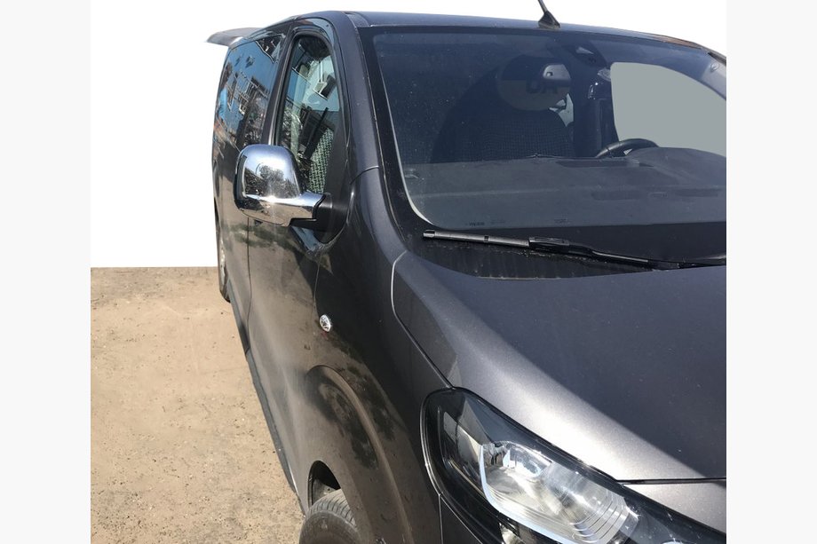 Opel Vivaro 2019– Spiegelkappen (set van 2, kunststof) Carmos Image