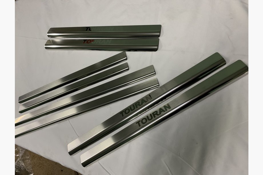 Volkswagen Touran 2003–2010 Nataniko RVS dorpellijsten (set van 4) Image