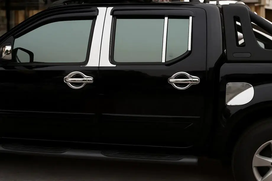Nissan Navara 2006–2015 Chroom stijlafdekkappen (6-delig, RVS) Foto 1