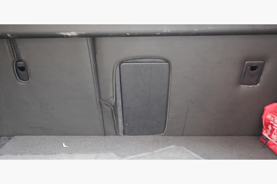 Toyota Avensis 2009–2018 Autostoelhoezen eco-leer+stof+Alcantara Antara A001 (complete set, volledig interieur) Foto 9