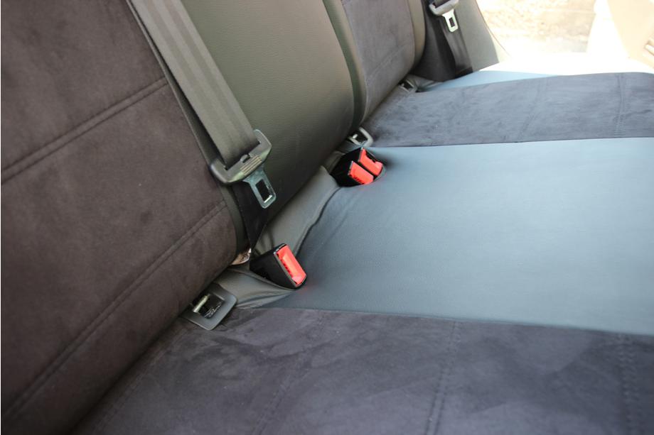 Volkswagen Golf 6 2008–2014 Autostoelhoezen eco-leer+stof+Alcantara Antara A001 (complete set, volledig interieur) Foto 6
