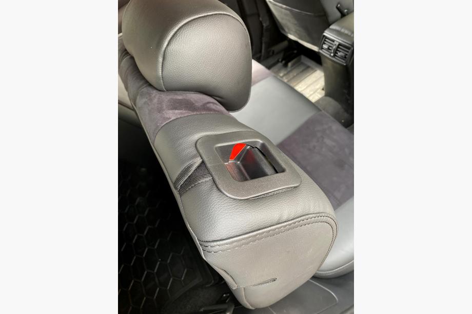Nissan Qashqai 2014–2021 Autostoelhoezen eco-leer+stof+Alcantara Antara A001 (complete set, volledig interieur) Foto 9
