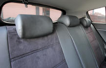 Kia Sportage 2015–2021 Autostoelhoezen eco-leer+stof+Alcantara Antara A001 (complete set, volledig interieur) foto 12