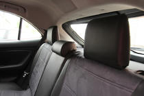 Toyota Yaris/Yaris Cross (XP210) 2020– Autostoelhoezen eco-leer+stof+Alcantara Antara A001 (complete set, volledig interieur) foto 10