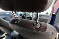 Volkswagen Caddy 2010–2015 Autostoelhoezen kunstleer + stof + alcantara Antara A001b (complete set voor het hele interieur) foto 16