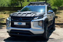 Mitsubishi L200 2015–2024 Dubbele bullbar voorzijde Vegas 2019+ (zwart, 76 mm) foto 1