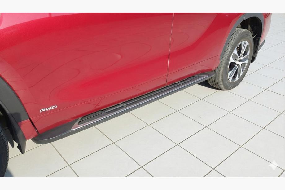 Toyota Highlander 2019– Side steps OEM V1 (2 stuks, aluminium) Image