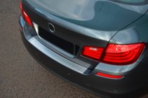 BMW 5 Serie F10/F11 2010–2016 OmsaLine achterbumper beschermstrip (SD, RVS) foto 3