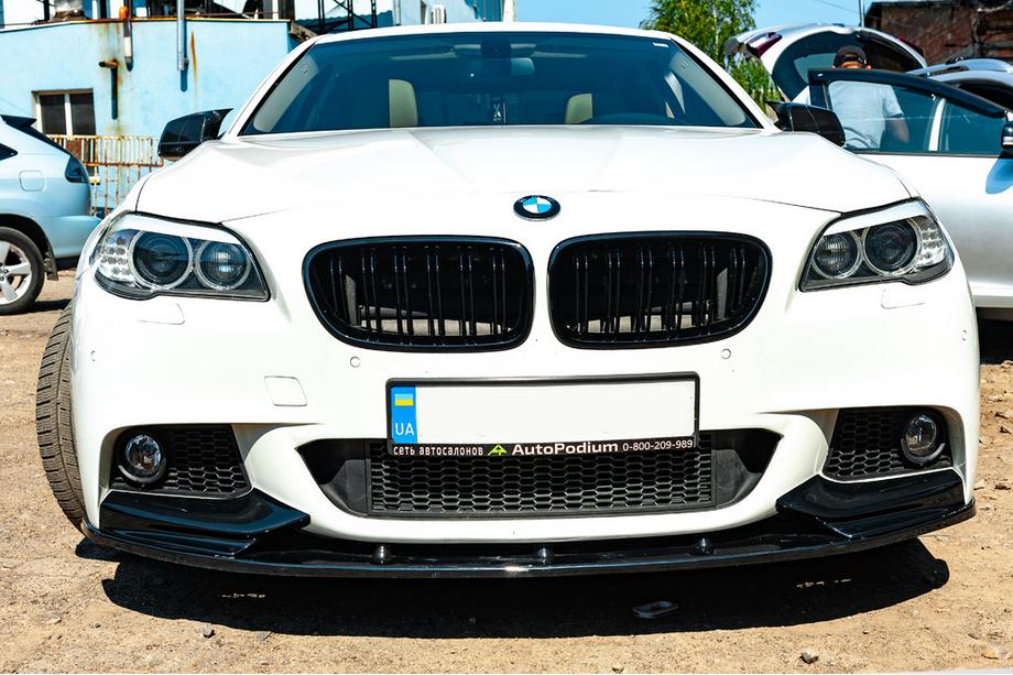 BMW 5 Serie F10/F11 2010–2016 Voorbumper lipspoiler OmsaLine (zwart) Foto 5