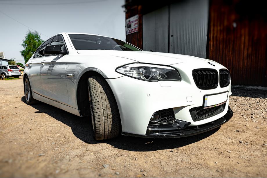 BMW 5 Serie F10/F11 2010–2016 Voorbumper lipspoiler OmsaLine (zwart) Foto 7