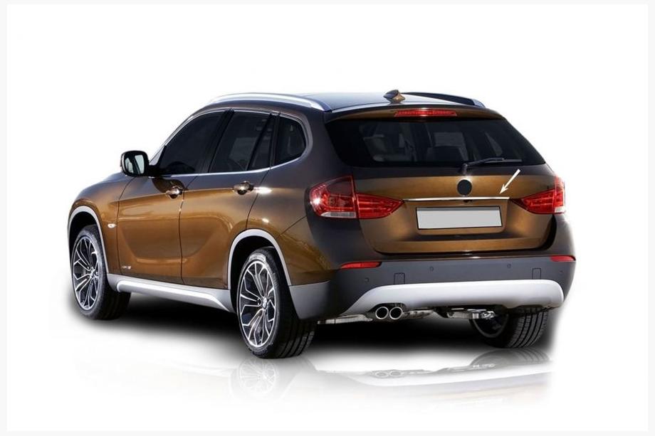 BMW X1 E84 2009–2015 RVS sierstrip boven kentekenplaat Image