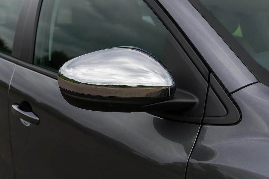 Dacia Sandero 2021– Spiegelkappen (2 stuks, RVS) Image