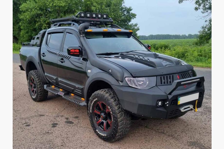 Mitsubishi L200 2015–2024 Bagagekorf voor Dakar rollbar (100x100 cm) Foto 9