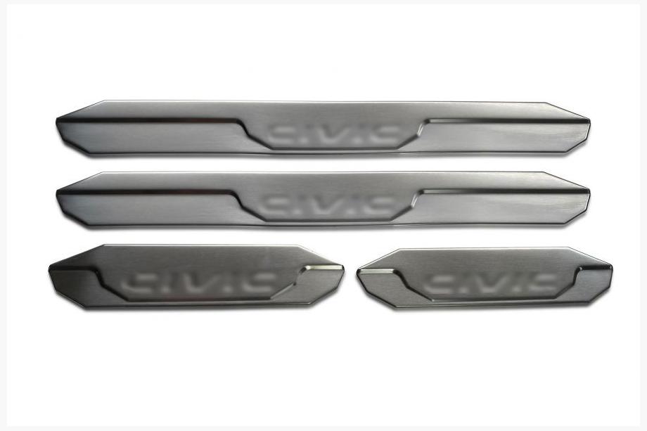 Honda Civic Sedan X 2016–2021 OmsaLine V2 instaplijsten (4 stuks, roestvrij staal) Foto 1
