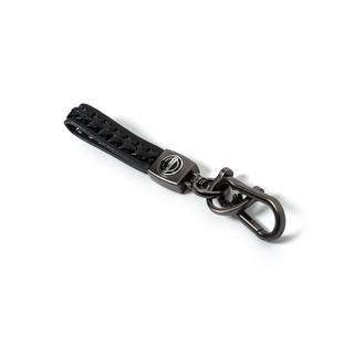 Leren sleutelhanger V2 met Nissan-logo foto 2