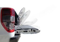 Isuzu D-Max 2019– Gasveren achterklep foto 5