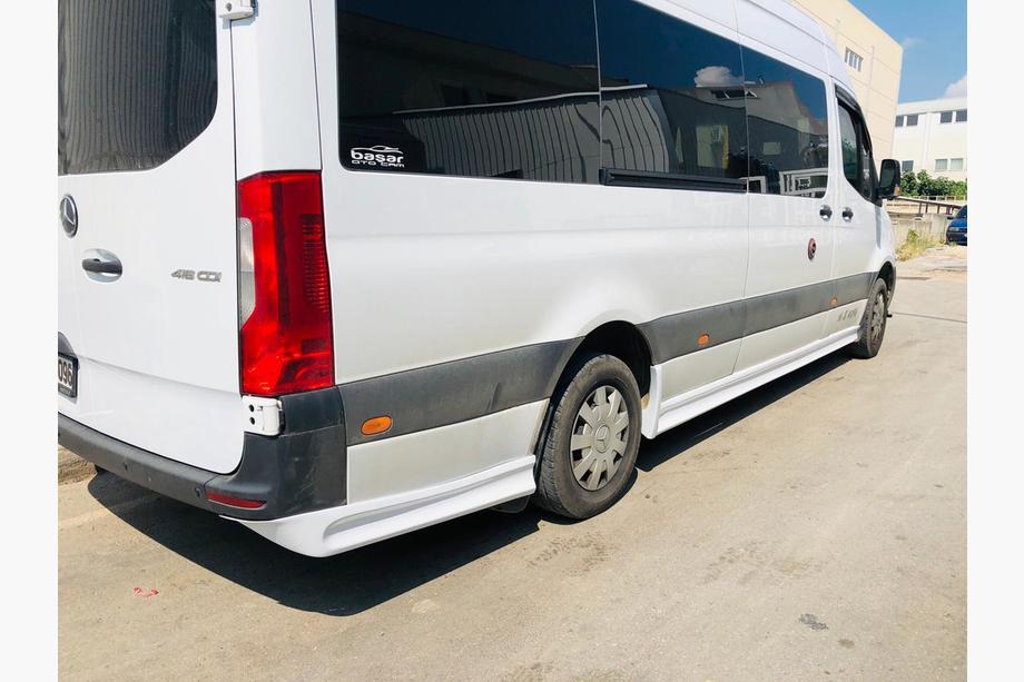 Mercedes Sprinter W907/W910 2018– Side skirts set (spuitklaar) L3 - Lang (voor tuningbumper) Image