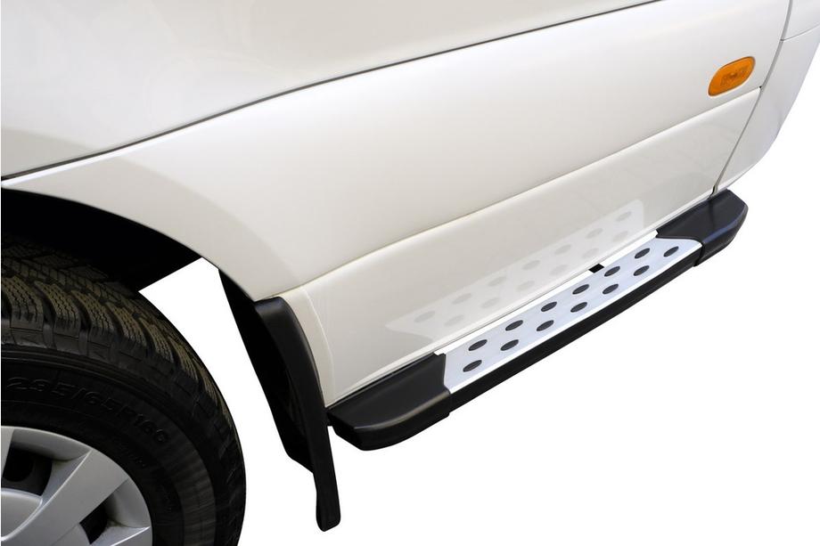 Mercedes Sprinter W907/W910 2018– DOT-Line side steps achter het wiel (2 stuks, aluminium) 114 cm Image