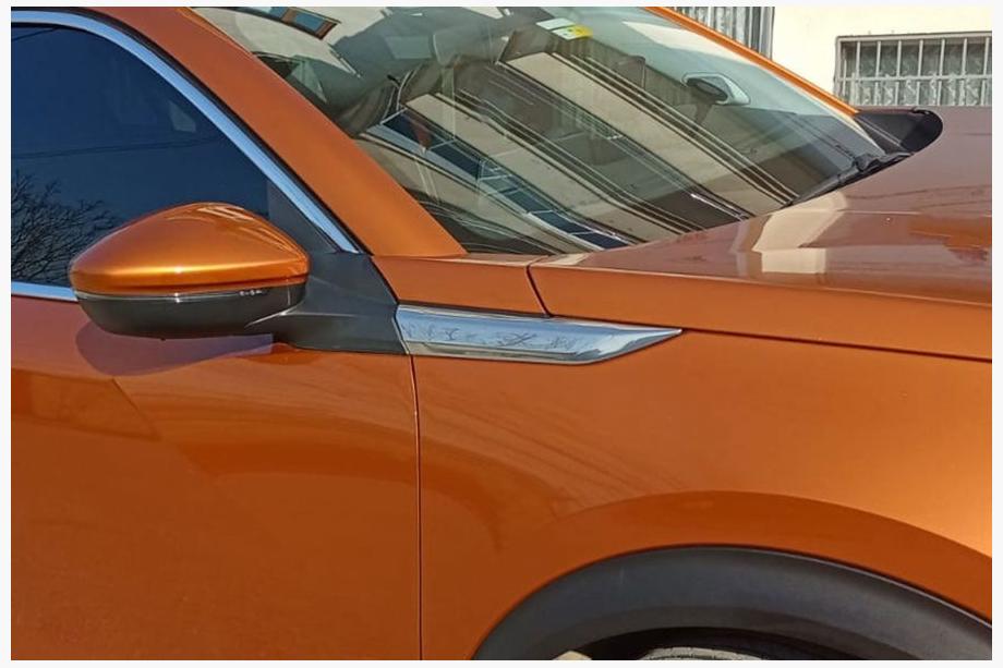 Peugeot 2008 2019– Spatbord sierlijsten (2 stuks, RVS) Foto 1