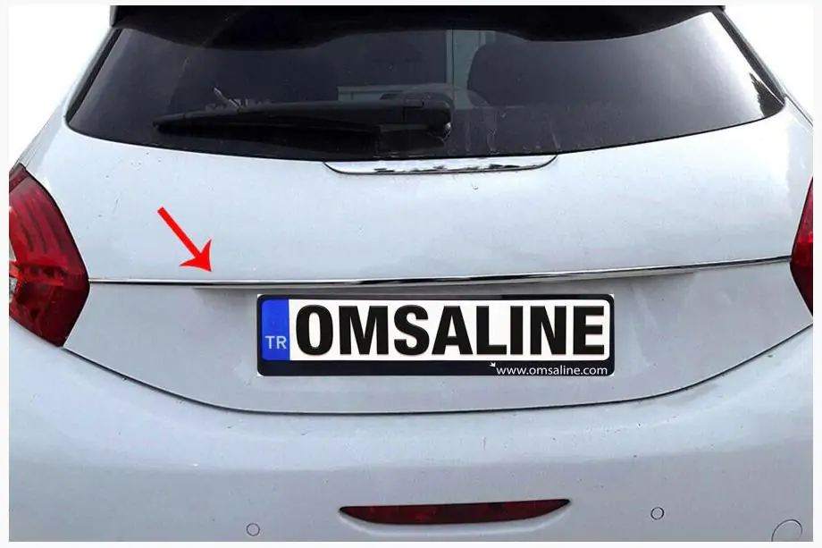 Peugeot 208 2012–2019 Chromen sierlijst boven kenteken OmsaLine (RVS) Image