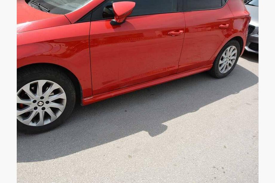 Seat Leon 2013–2020 Meliset sideskirts (voor spuiten) Image