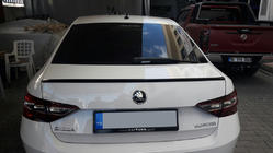Skoda Superb 2015–2024 Spoiler (spuitklaar) foto 3