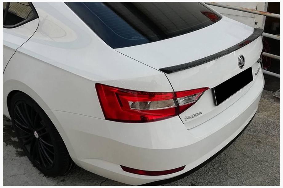 Skoda Superb 2015–2024 Lipspoiler (Omsa, zwart) Image