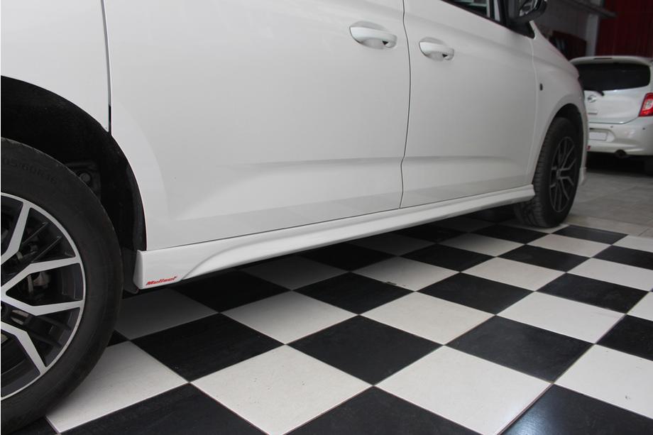 Volkswagen Caddy 2020– Meliset sideskirts (voor spuiten) Lange wielbasis Foto 3