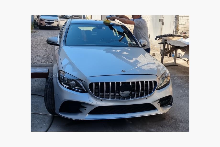 Mercedes C-klasse W205 2014–2021 Voorbumper compleet (AMG Line 2018-2021) Foto 7