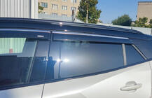 Peugeot 2008 2019– Raamwindschermen met chromen sierlijst (set van 4, Niken) foto 2