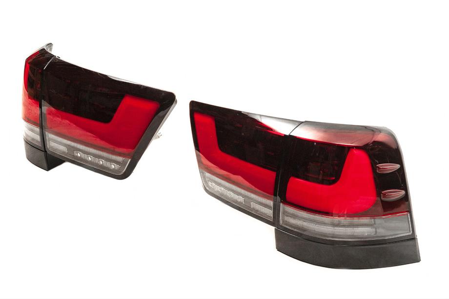 Toyota Land Cruiser 200 2007–2021 Restyling kit voor LC 300 GR Foto 16