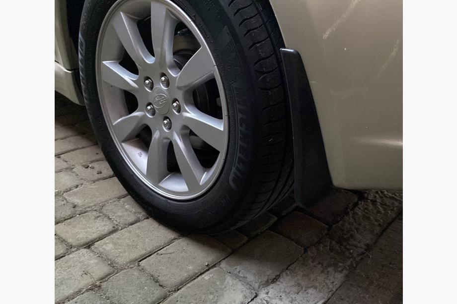 Subaru Legacy 2003–2009 Spatlappen Premium 2006-2009 (4 stuks) Image